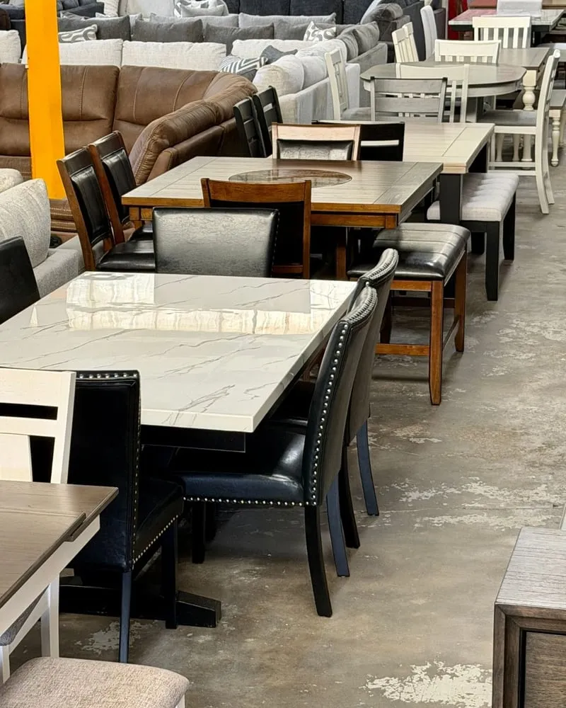 Dining room furniture at BoxDrop Baltimore
